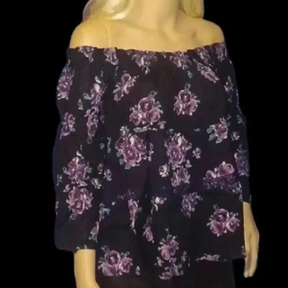 NWT - En Creme Floral Off The Shoulder Blouse (Small or Med) - Picture 2 of 8
